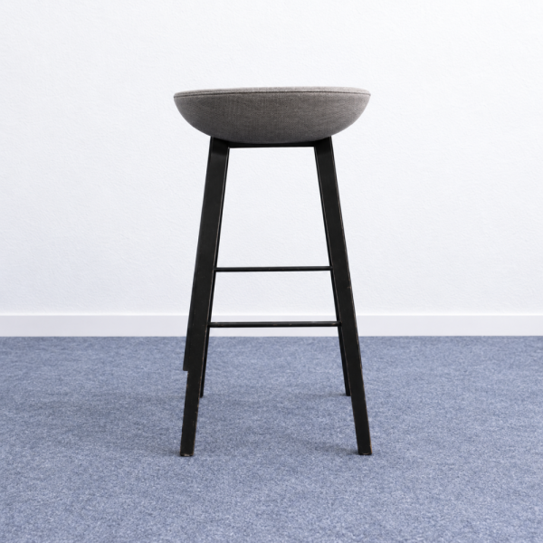 HAY About A Stool AAS32 -baarituoli - harmaa/musta